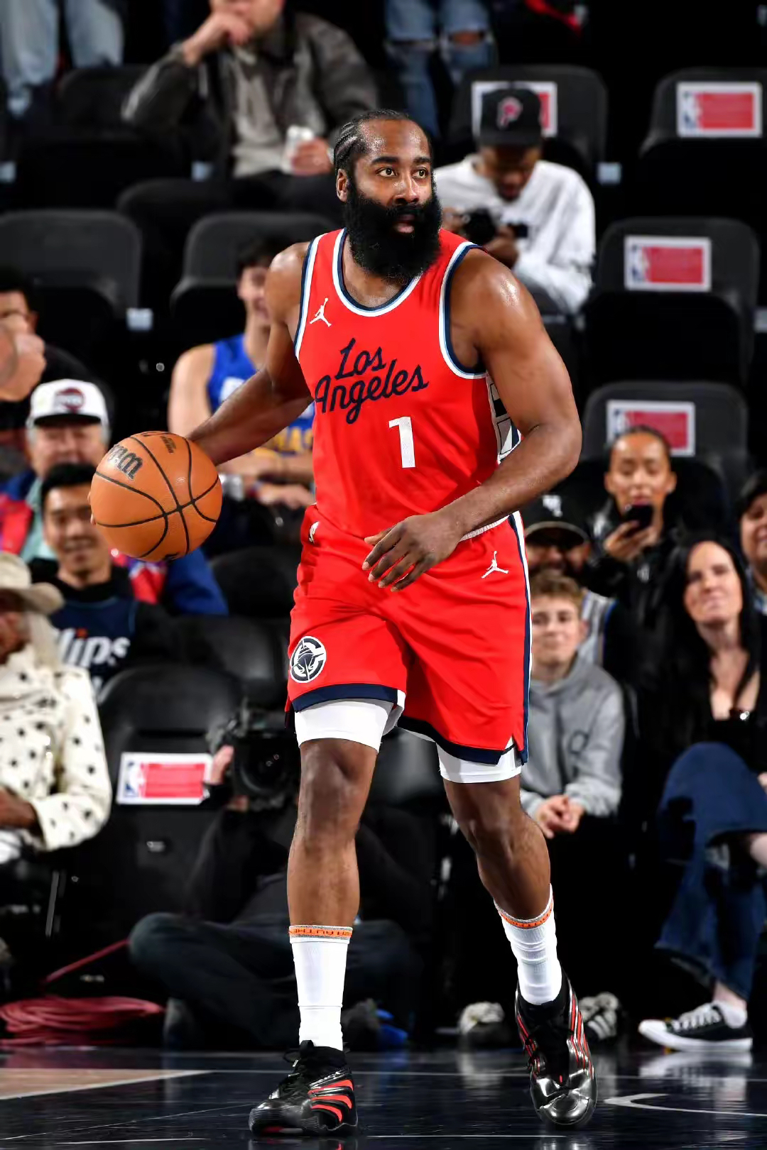 独行侠绝杀骑士,哈登惊艳四座 独行侠绝杀骑士,哈登惊艳四座