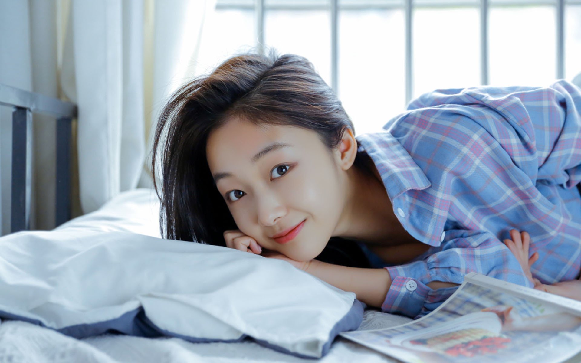 戈贝尔捂住右耳时,一场失聪的防守如何锁死整个费城的喧哗