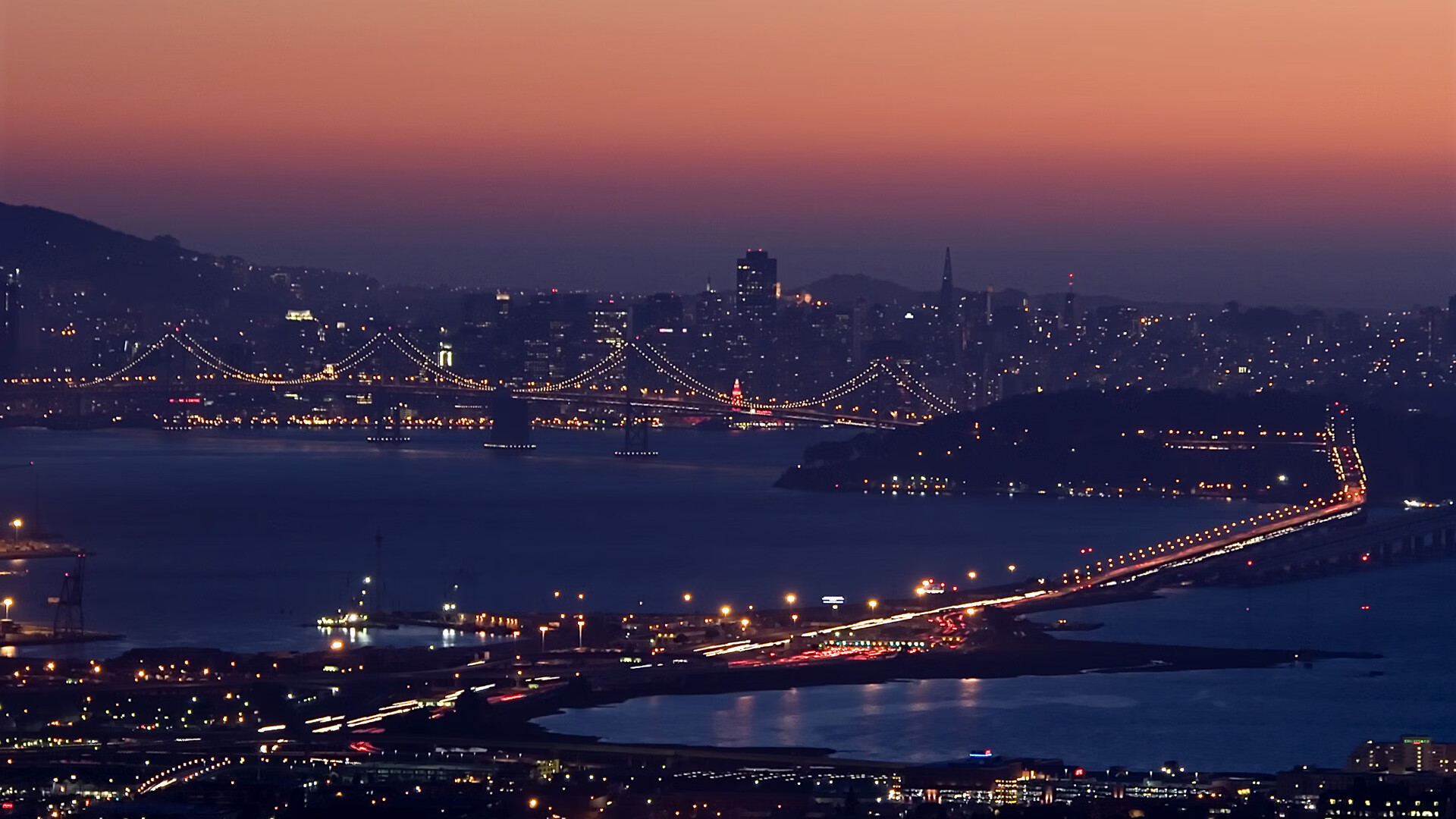 欧冠淘汰赛之夜,莫兰特关键时刻站出来,双星闪耀背后的英雄法则